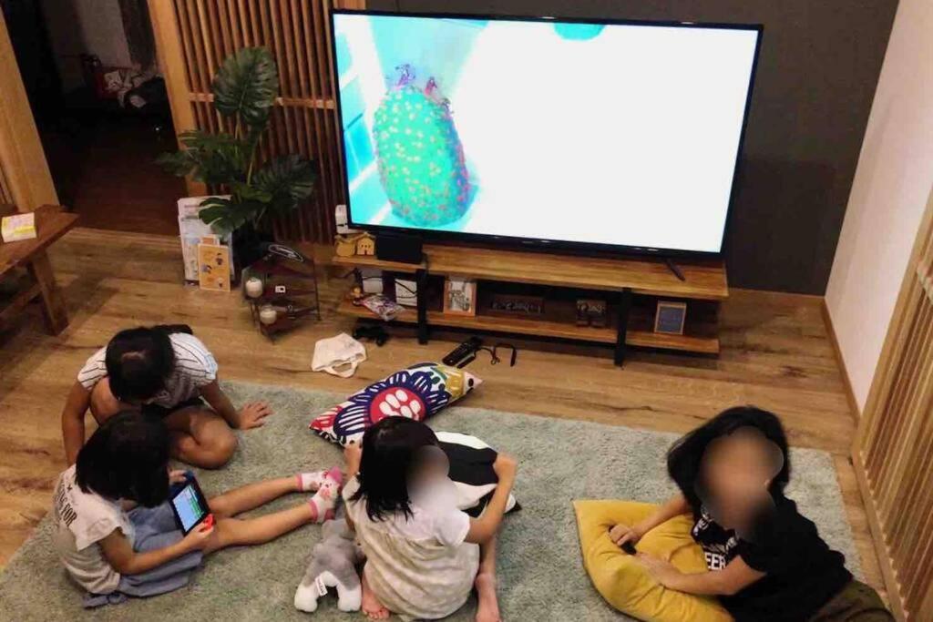 48坪！道後温泉付近駐車場有り清潔さと設備の充実さが高評価 大切な家族仲間と広々とくつろげます Vila Matsuyama  Exterior foto